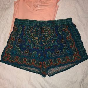 Blue/Rust/Multi Boho Pint Shorts Size Large